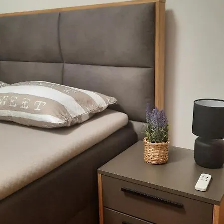 Apartman Tena Vukovar Exterior photo
